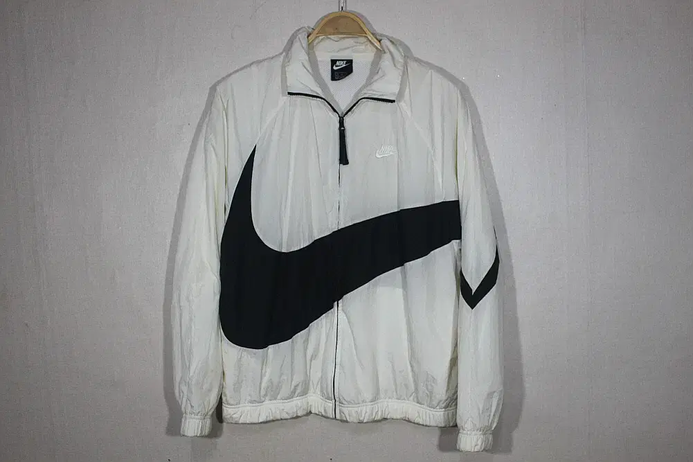 Nike 나이키 빅시우스 상하SET (L)